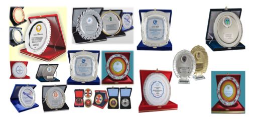 Erzincan Organizasyon Plaket Baskı, Erzincan Cam Plaket Baskı, Plaket Baskı, Erzincan Plaket Baskı, Erzincan Gelin Damat Temalı Plaket Baskı, Kişiye Özel Plaket Baskı, Erzincan Hediyelik Plaket Baskı, Erzincan Cam Plaket Baskı, Cam Plaket, Erzincan Cam Plaket, Cam Plaket Baskı, Kişiye Özel Cam Plaket, Temalı Cam Plaket Baskı, Kendin Tasarla Cam Plaket Baskı